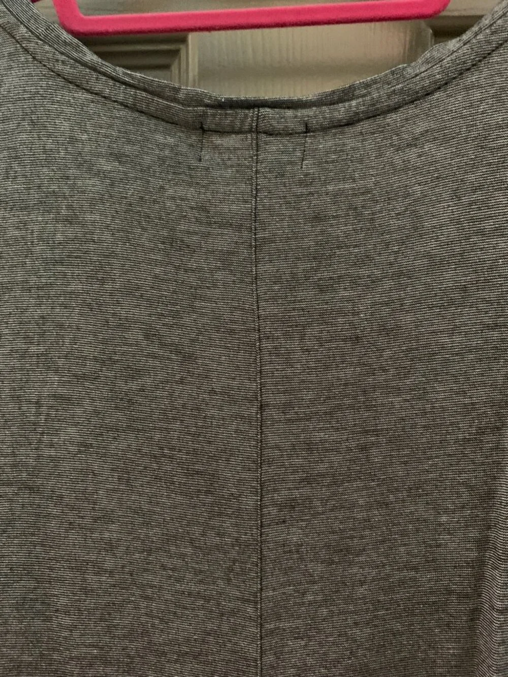 Old Navy Swing Tank Top Size M Heathered Charcoal Gray Rayon Relaxed Flowy - Picture 5 of 7